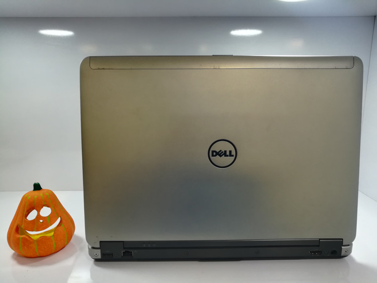 لپ تاپ دل لتیتود E6440 – Core i5، رم 8 گیگ، SSD 256 گیگ، صفحه 14 اینچ