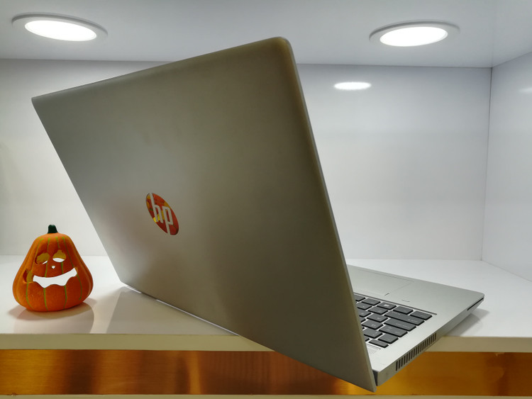 لپ تاپ اچپی ProBook 650 G5 – Core i5 نسل هشتم، رم 8GB، SSD 256GB، صفحه 15.6 اینچ