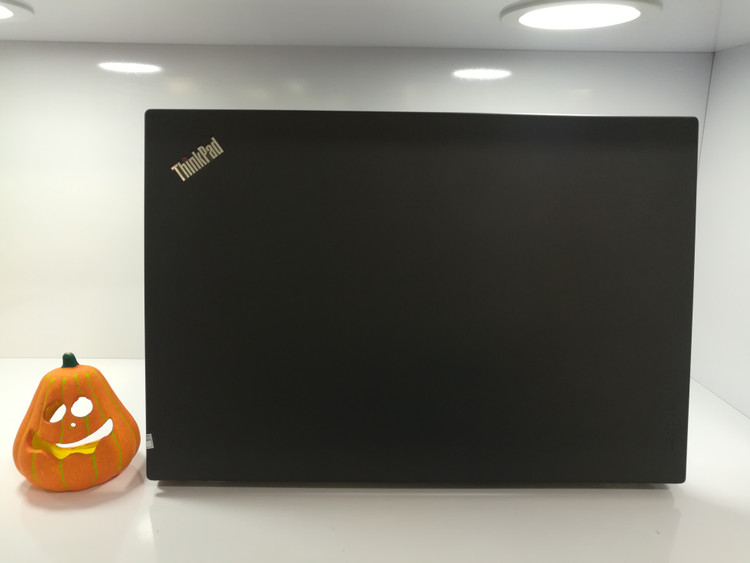 لپ تاپ لنوو ThinkPad T560 – Core i7، رم 8GB، SSD 256GB، Intel HD، 15.6 اینچ